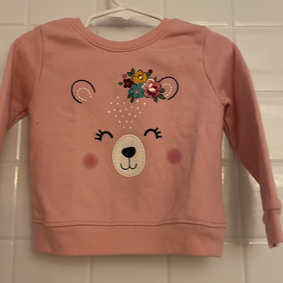 Garanimals Other - Garanimals toddler girl bear face graphic long sleeves fleece top . Size 24M